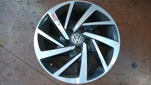 VOLKSWAGEN GOLF «VII» (2017) LAMIERATI ESTERNI CERCHIO RUOTA ANT. SX. USATO [[253029]]