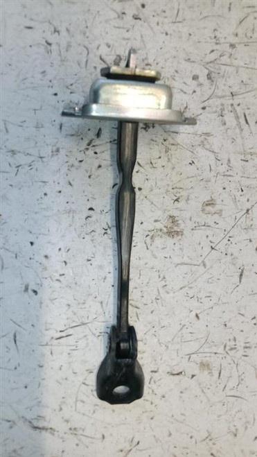 NISSAN QASHQAI «II» (2017) LAMIERATI ESTERNI TIRANTE ARRESTO PORTA POST. SX. USATO Da 2017 in poi [[253387]]