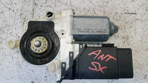 VOLKSWAGEN GOLF «IV» (1998) STERZO MOTORINO ALZACRISTALLO PORTA ANT. SX. USATO Da 1997 A 2000 [[253133]]