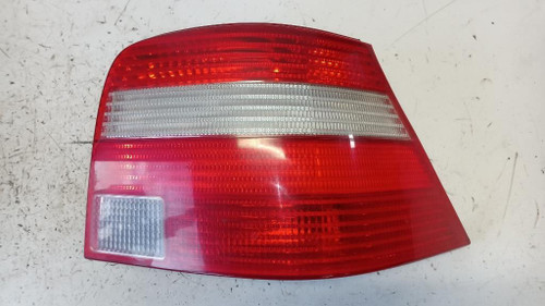 VOLKSWAGEN GOLF «IV» (1998) FANALERIA FANALE POST. DX. USATO Da 2001 A 2003 [[253730]]