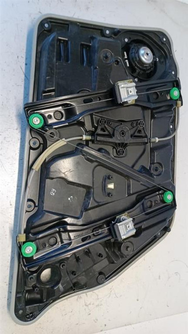MERCEDES CLASSE A «W176» (2015) CRISTALLI ALZACRISTALLO PORTA ANT. DX. USATO Da 2015 in poi [[254110]]