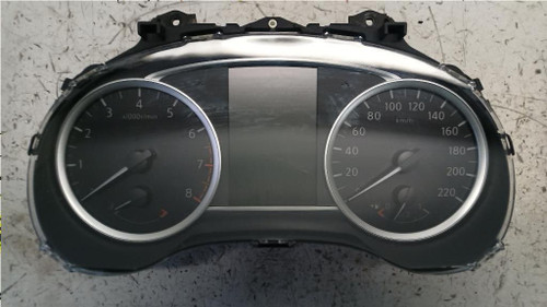NISSAN MICRA «V» (2016) ALLESTIMENTI INTERNI QUADRO STRUMENTI USATO Da 2021 in poi [[254761]]