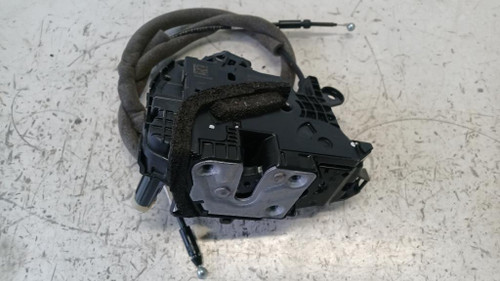 NISSAN MICRA «V» (2016) LAMIERATI ESTERNI SERRATURA PORTA ANT. SX. USATO Da 2021 in poi [[254789]]