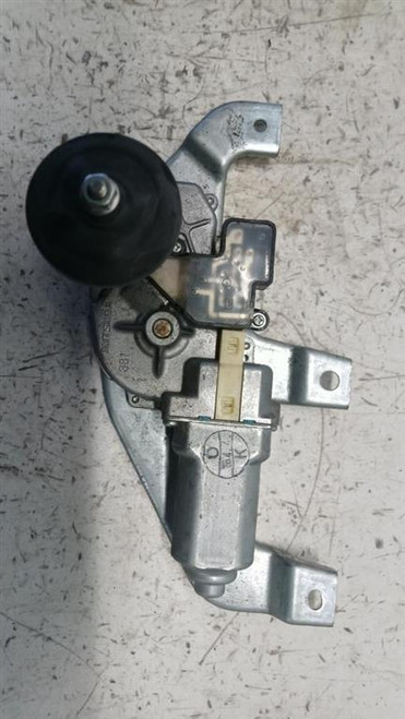 FIAT SEDICI (2006) CRISTALLI MOTORINO TERGILUNOTTO USATO Da 2005 A 2009 [[254814]]