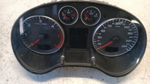 AUDI A3 «8PA» SPORTBACK (2004) ALLESTIMENTI INTERNI QUADRO STRUMENTI USATO Da 2005 A 2008 [[254861]]