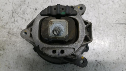 SUPPORTO GOMMA MOTORE DX. USATO DAL 2011 AL 2015 BMW SERIE 1 «F20» BERLINA (2012) 6787658 [[255123]]