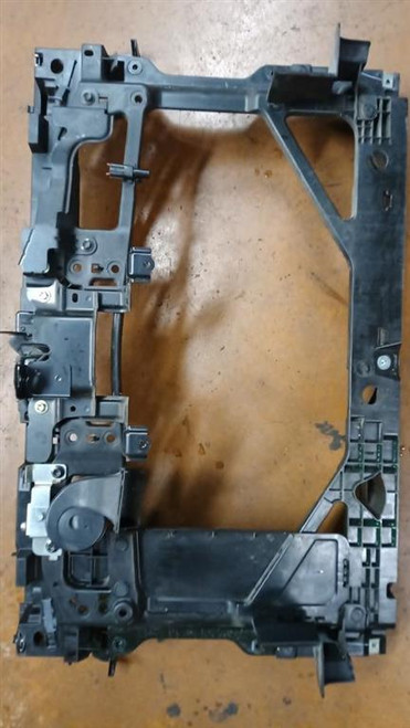 MAZDA 2 «III» (2019) LAMIERATI INTERNI RIVESTIMENTO FRONTALE ANT. USATO Da 2019 in poi [[255314]]