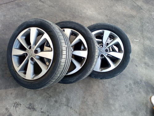 HYUNDAI I20 «II» (2014) LAMIERATI ESTERNI CERCHIO RUOTA POST. DX. USATO Da 2014 A 2018 [[255475]]