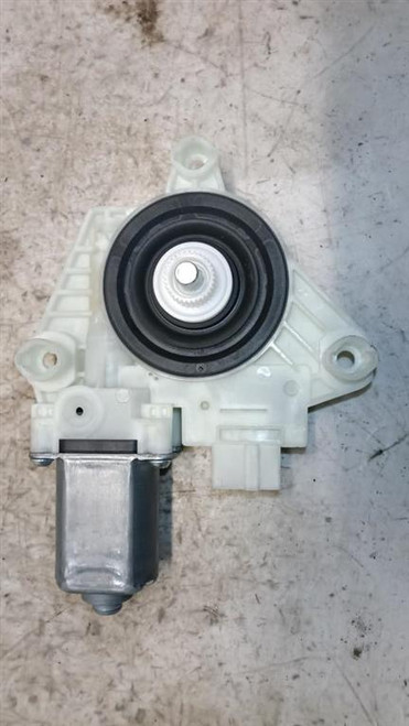 MERCEDES CLASSE C «S205» SW (2014) STERZO MOTORINO ALZACRISTALLO PORTA ANT. SX. USATO Da 2015 A 2019 [[255420]]