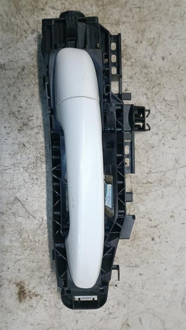 MERCEDES CLASSE C «S205» SW (2014) LAMIERATI ESTERNI MANIGLIA PORTA EST. ANT. SX. USATO Da 2015 A 2019 [[255423]]