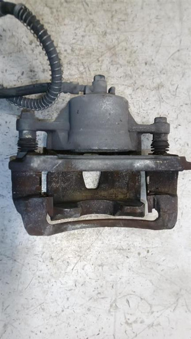 HYUNDAI I20 «II» (2014) IMPIANTO FRENANTE PINZA FRENO ANT. SX. USATO Da 2014 A 2018 [[255574]]