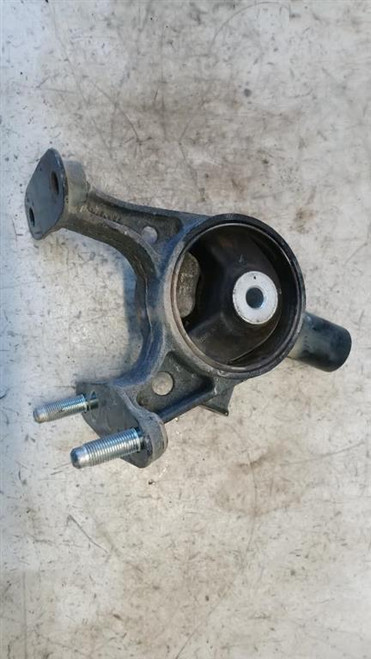 TOYOTA RAV 4 «IV» (2013) MOTORE SUPPORTO GOMMA MOTORE POST. ANT. USATO Da 2012 A 2015 [[256051]]