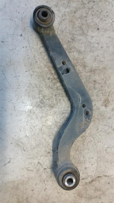 TOYOTA RAV 4 «IV» (2013) ASSALE BRACCIO OSCILLANTE SUP. POST. DX. USATO Da 2012 A 2015 [[256100]]