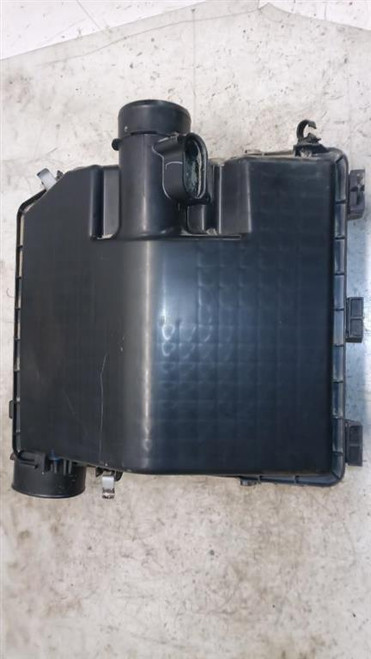 SUZUKI VITARA «II» (2018) SCARICO E INIEZIONE FILTRO ARIA COMPLETO USATO Da 2018 in poi [[256156]]