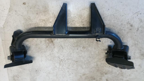 SUZUKI VITARA «II» (2018) MOTORE TRAVERSA SUPPORTO DIFFERENZIALE POST. USATO [[256174]]