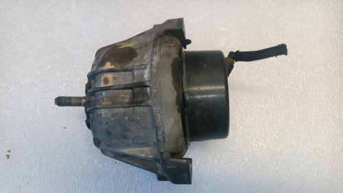 BMW SERIE 1 «E88» CABRIO (2005) MOTORE SUPPORTO GOMMA MOTORE SX. USATO Da 2008 in poi [[256287]]