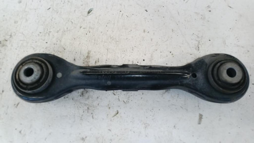 BMW SERIE 1 «E88» CABRIO (2005) ASSALE BRACCIO OSCILLANTE (ANT.SUP.) POST. SX. USATO Da 2008 in poi [[256326]]