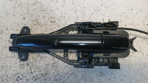 VOLVO S60 «II» (2010) LAMIERATI ESTERNI MANIGLIA PORTA EST. POST. SX. USATO Da 2011 A 2013 [[256664]]