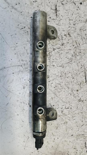 SAAB 9-3 SPORT SW (2007) SCARICO E INIEZIONE DISTRIBUTORE CARBURANTE (FLAUTO) USATO Da 2008 A 2011 [[256888]]