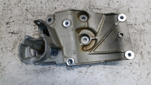 OPEL CORSA «F» (2019) TERMICO SUPPORTO COMPRESSORE A/C USATO Da 2020 in poi [[256927]]