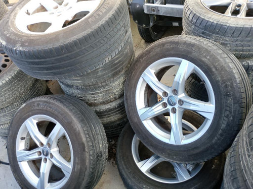 AUDI Q5 «FYB» (2016) LAMIERATI ESTERNI CERCHIO RUOTA ANT. DX. USATO Da 2016 in poi [[257670]]