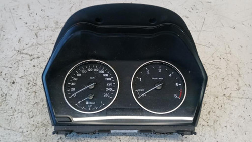 BMW SERIE 1 «F20» BERLINA (2012) ALLESTIMENTI INTERNI QUADRO STRUMENTI USATO Da 2011 A 2015 [[257756]]