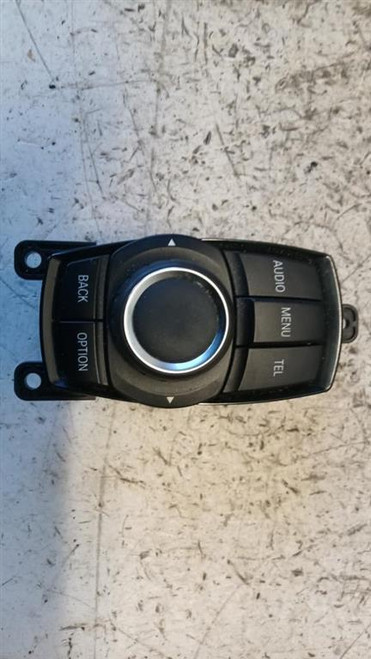 BMW SERIE 1 «F20» BERLINA (2012) ALLESTIMENTI INTERNI JOYSTICK CONTROLLER USATO Da 2011 A 2015 [[257828]]