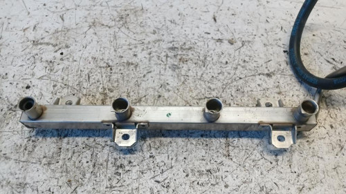 BMW Z4 «E85» CABRIO (2003) SCARICO E INIEZIONE DISTRIBUTORE CARBURANTE (FLAUTO) USATO Da 2005 in poi [[258243]]