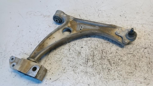 AUDI Q3 «8UB» (2012) ASSALE BRACCIO OSCILLANTE ANT. DX. USATO Da 2011 in poi [[258252]]