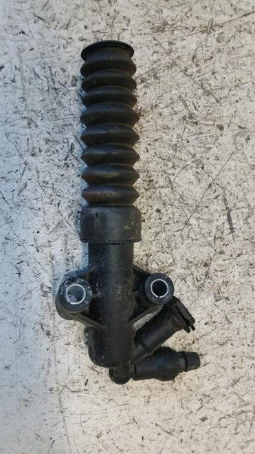 CITROEN C3 «III» (2016) CAMBIO E TRASMISSIONE CILINDRETTO FRIZIONE USATO Da 2016 A 2020 [[258624]]