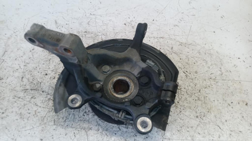 NISSAN JUKE «I» (2014) ASSALE FUSELLO RUOTA ANT. DX. USATO Da 2018 in poi [[258797]]
