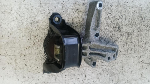 NISSAN JUKE «I» (2014) MOTORE SUPPORTO GOMMA MOTORE DX. USATO Da 2018 in poi [[258805]]
