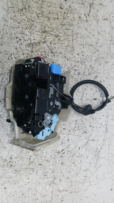 VOLKSWAGEN GOLF «V» (2004) LAMIERATI ESTERNI SERRATURA PORTA ANT. DX. USATO Da 2003 A 2008 [[258921]]