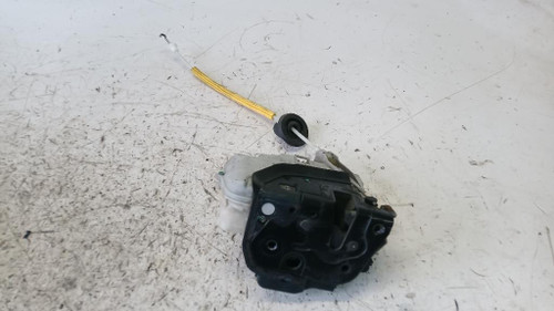 AUDI A3 «8PA» SPORTBACK (2004) LAMIERATI ESTERNI SERRATURA PORTA ANT. SX. USATO Da 2004 A 2008 [[259775]]