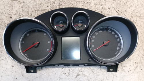 OPEL INSIGNIA «A» SW (2009) ALLESTIMENTI INTERNI QUADRO STRUMENTI USATO Da 2008 A 2013 [[259780]]