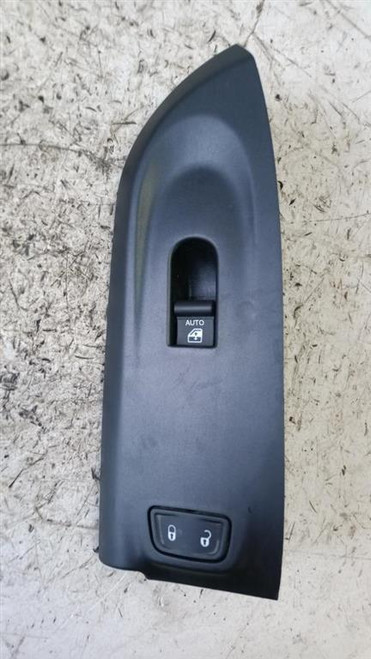 FIAT 500X (2018) IMPIANTO ELETTRICO INTERRUTTORE ALZACRISTALLI ANT. DX. USATO Da 2018 in poi [[260026]]