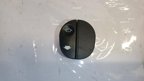 FORD FOCUS «I» SW (1999) IMPIANTO ELETTRICO INTERRUTTORE ALZACRISTALLI ANT. DX. USATO Da 2000 A 2005 [[260407]]