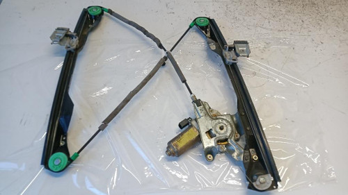 FORD FOCUS «I» SW (1999) LAMIERATI ESTERNI ALZACRISTALLO PORTA ANT. DX. USATO Da 2000 A 2005 [[260408]]