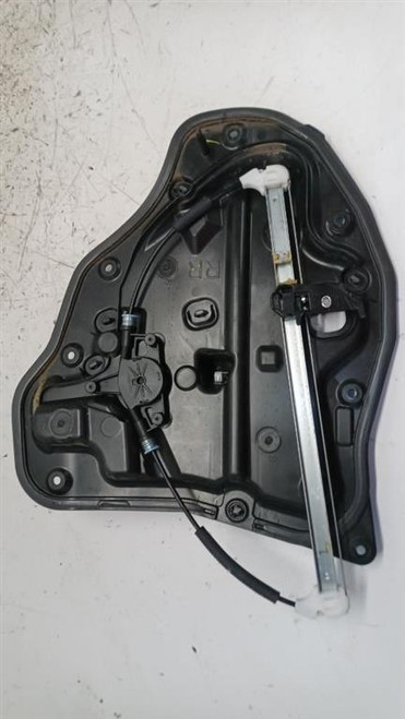 MAZDA 2 «III» (2019) CRISTALLI ALZACRISTALLO PORTA POST. DX. USATO Da 2019 in poi [[260697]]