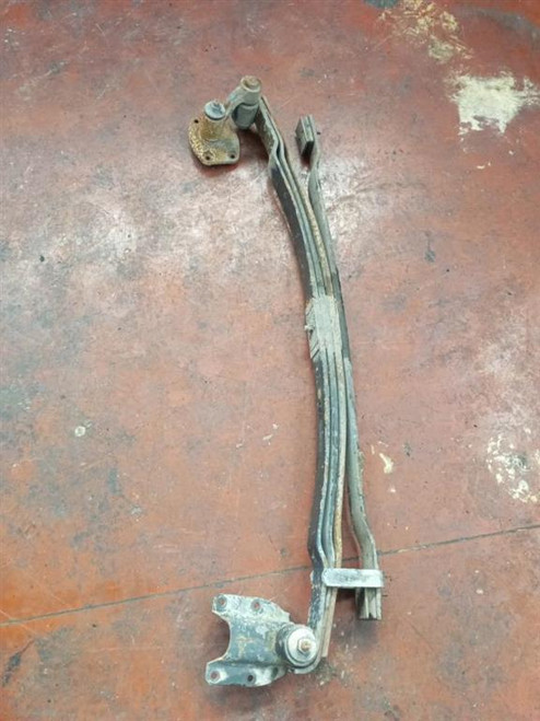 NISSAN CABSTAR «F24M» (2006) ASSALE BALESTRA POST. DX. USATO Da 2011 A 2013 [[260763]]