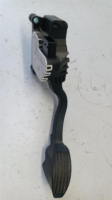 FIAT 500 «II» (2015) SCARICO E INIEZIONE PEDALE ACCELERATORE USATO Da 2015 in poi [[261097]]