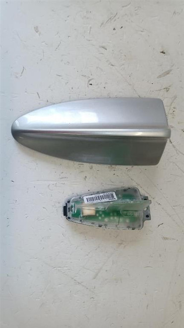 BMW X3 «F25» (2011) LAMIERATI ESTERNI ANTENNA RADIO USATO Da 2010 A 2014 [[261266]]