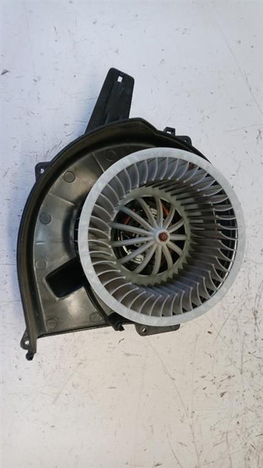 VOLKSWAGEN POLO «VI» (2009) TERMICO MOTORINO VENTILAZIONE ABITACOLO USATO Da 2009 A 2014 [[261352]]