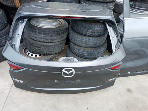 MAZDA CX5 «II» (2017) LAMIERATI ESTERNI PORTELLO POST. USATO Da 2016 in poi [[261470]]