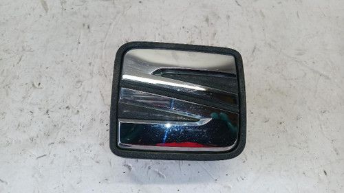 SEAT LEON ST «5F8» (2013) LAMIERATI ESTERNI MANIGLIA PORTELLO EST. POST. USATO Da 2013 A 2016 [[261438]]
