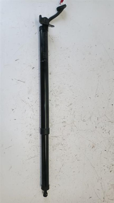 MAZDA CX5 «II» (2017) LAMIERATI ESTERNI AMMORTIZZATORE PORTELLO POST. DX. USATO Da 2017 in poi [[261854]]