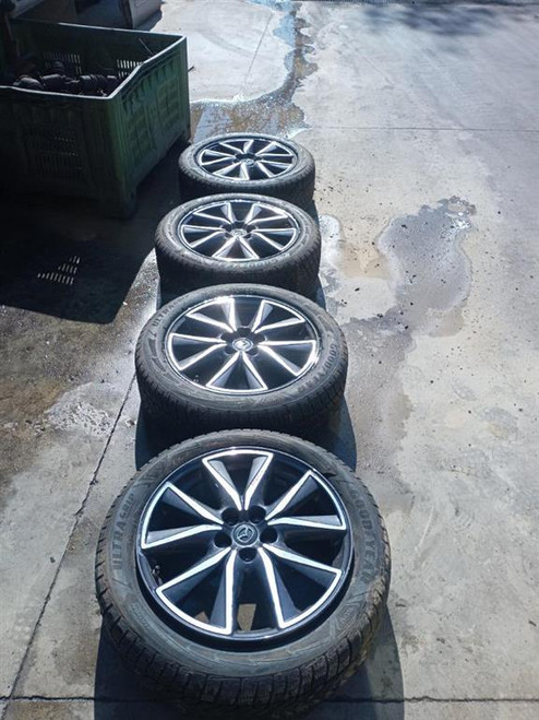 MAZDA CX5 «II» (2017) LAMIERATI ESTERNI CERCHIO RUOTA ANT. SX. USATO Da 2017 in poi [[261972]]