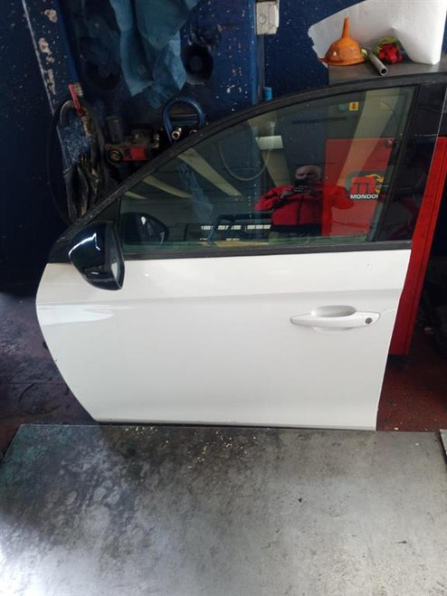 OPEL CORSA «F» (2019) LAMIERATI ESTERNI PORTA ANT. SX. USATO Da 2019 in poi [[262169]]