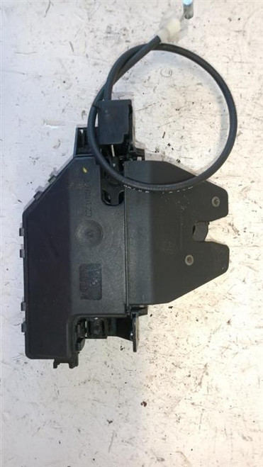 BMW SERIE 3 «E90» BERLINA (2005) LAMIERATI ESTERNI SERRATURA PORTELLO POST. USATO Da 2008 A 2011 [[262499]]