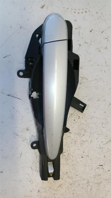 BMW SERIE 3 «E90» BERLINA (2005) LAMIERATI ESTERNI MANIGLIA PORTA EST. POST. DX. USATO Da 2008 A 2011 [[262498]]